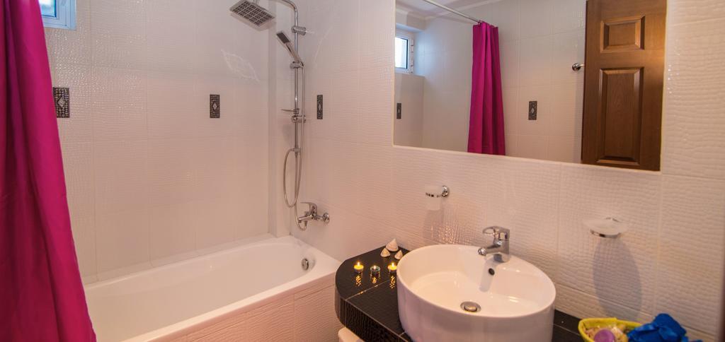 Ostria Apartments Kalamáki Kültér fotó